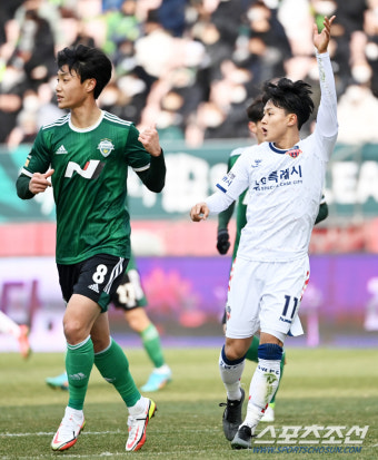 '송민규 결승골' 전북, '이승우 데뷔' 수원FC 1대0으로 꺾고 '징크스 탈출+개막전 11경기 무패'[현장 리뷰]