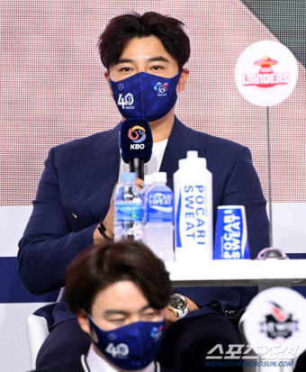 '동병상련 vs 동상이몽?' '은퇴 시즌' 이대호를 보는 동기생들의 진짜 속내?[미디어데이]