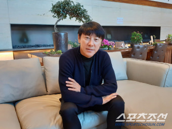 [인터뷰]24시간 부족한 신태용 인니 감독의 책임감 