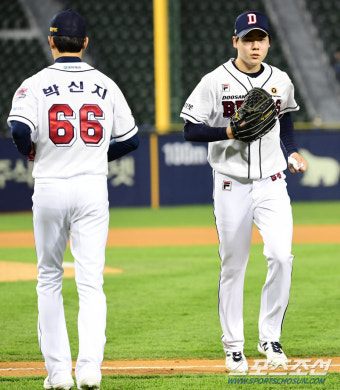 [포토] 최승용 '너무 많이 맞았어'