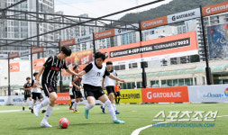 [포토] 막을테면 막아봐!