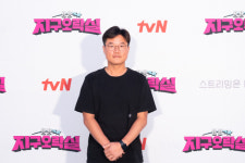 지구오락실 나영석 PD 강호동·이서진 익숙한 사람과만 해와