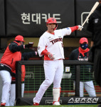 KS 끝내기 15년차 KIA 원클럽맨, 1군 콜업 가능할까? 지켜보고 있다 [고척현장]