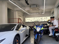 팝핀현준, 5억 슈퍼카 이어 3억↑ 슈퍼카 또 구매...개인차고 10억 되겠네