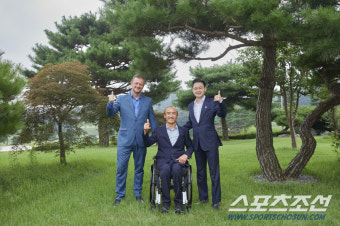 파슨스 IPC위원장 방한... 배동현 평창선수단장X정진완 회장과 승마장 첫 회동