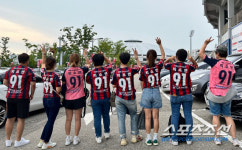 데뷔전,멀티골지소연이 지소연했다! 수원FC,보은에 3대0승...시즌 최다관중 운집[WK리그 17R]