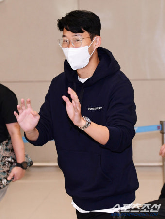 [포토] 손흥민 '9월 평가전 위해 귀국'