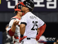 레전드→MVP→OPS 1.013 외국인까지 실패. 5년째 이어진 2루수 고민. 답이 안보인다[SC초점]