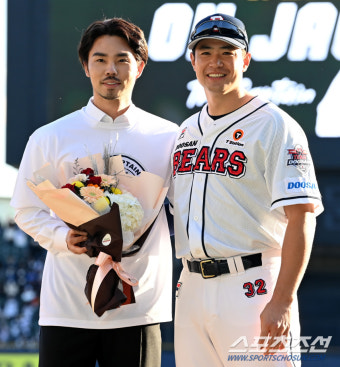 [포토] 오재원, 재환아 두산을 부탁해!