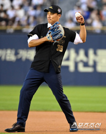 감독이 최고 스타?…파격적 감독 선임, 