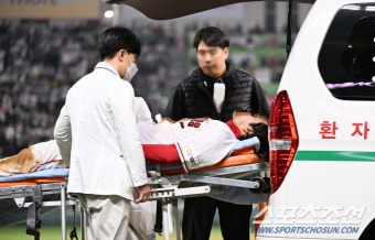 [포토] 한유섬 '주루 도중 햄스트링 부상으로 긴급 이송'