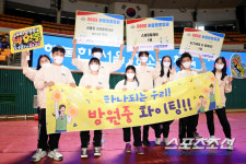 화이트보드 빼곡한 훈련기록 장애 벽X한계 허문 원팀방원中,서울림운동회 2관왕의 기록