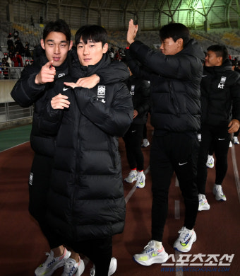 [포토] 송민규 엄원상, 카타르에서 활약 기대하세요!