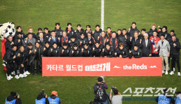 [포토] 카타르로 떠나는 축구대표팀의 파이팅