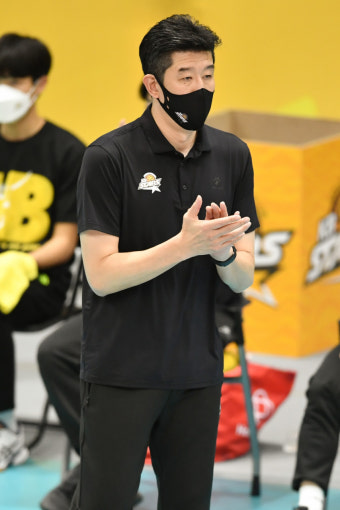 4연패 탈출 절실한 후인정 감독의 전략 