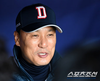 초보 감독 우승 뒤엔 대형포수, 이승엽-양의지 결합의 의미