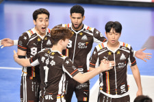 해결사는 레오! OK금융그룹, 조재성 논란→판정시비 뚫고 현대캐피탈 격파…2연패 탈출 [천안리뷰]