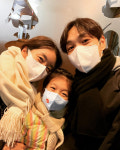 이석훈, 길거리서 미코 출신 발레리나 아내와 포옹...행복한 가족 여행