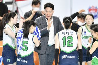 선두 현대건설, 도로공사에 일격…흥국생명에 결국 추격 허용?[V리그 리뷰]