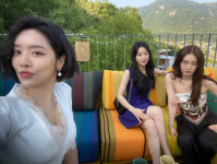 더 글로리 과몰입 SNS 그 옷 너 가져 선물이야→반전 러블리