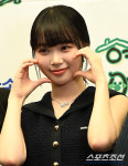 [포토] 채원 볼하트에 심쿵