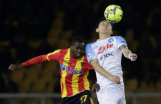 돌아온 철기둥, 최고 평점 MOM 김민재 2호 도움+디로젠조 선제골 폭발!+행운의 자책골 나폴리 신승 승점 19점차 선두, 무너진 수비벽 레체 2... 