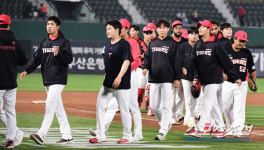[포토] 승리한 KIA '지긋지긋한 5연패 탈출'