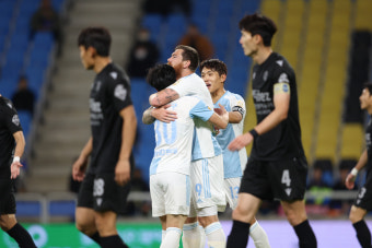 [현장리뷰]'마틴 아담 마수걸이 골' 울산, 인천에 1-0 신승…가장 먼저 승점 20점 고지 돌파