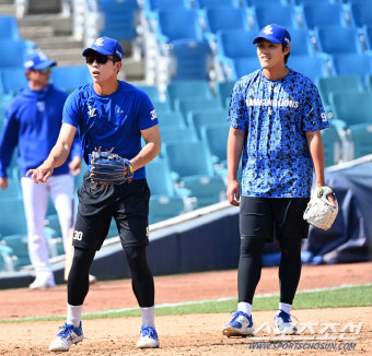 [포토] 김영웅-공민규, 삼성의 3루는 우리가 책임진다