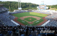 [포토] 만원 관중 이룬 삼성라이온즈파크