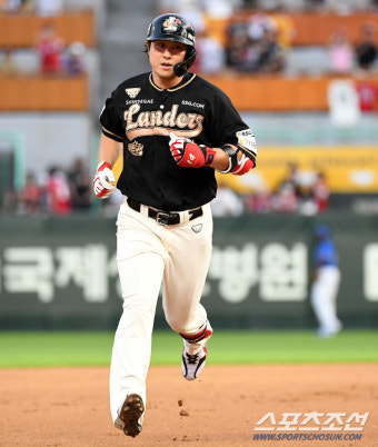[포토] 최정 '홈런 1위'
