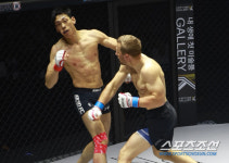 황인수 부르던 5연승 파이터, 러시아 랭킹 1위 카운터 한방에 KO[로드FC]