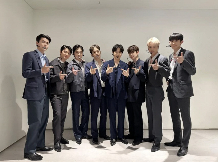 엑소 카이, 솔로 콘서트 KAION으로 감동과 즐거움 선사