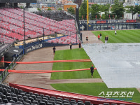 다시 쏟아진 장대비, 5연승 KIA에 야속한 비가 내렸다...삼성전 끝내 우천취소[광주현장]