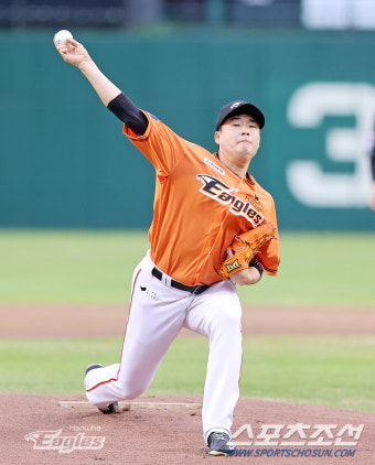 선발 집단부진→불펜 과부하→마운드 붕괴…후반기 승률 '0.267' 한화 9위 추락, 8연승 달리던 그 팀 맞나