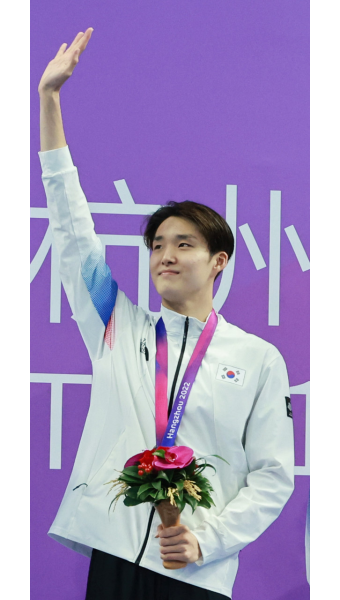 [항저우ON]'4관왕 스타트' 김우민 1500m 金 정조준, 또 한국 수영 역사 향해 간다