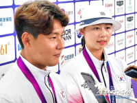 [항저우 현장인터뷰]걱정마,내가 10점 쏴줄게 막내 임시현의 버팀목 돼준 오빠 이우석, 의외의 꿀케미가 빚어낸 양궁 첫金