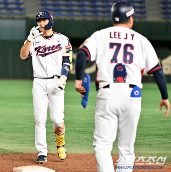 [포토] 김주원 '8회 승부는 다시 원점'