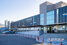 반다비체육센터,장애X비장애 벽 허문 행복한 수영장 사람이 힘이다!(#양산반다비의 좋은예#2027년까지150개소)