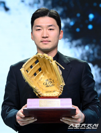김현수 115억-박해민 60억-박동원 65억-오지환 124억+FA 임찬규 함덕주 김민성+우승 연봉 인상까지... LG 샐러리캡 터질라[SC 포커스]