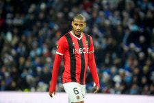 캡틴 SON, 뒷문은 걱정 마! 토트넘, 니스 장신 센터백 토디보 영입 가속도