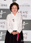 나문희, 오늘(19일) 남편상..슬픔 속 세 딸과 빈소 지켜