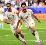 [포토] 요르단 알나이마트 역전골