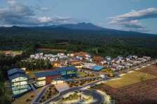 한라산과 제주남쪽바다를 한눈에...최강야구도 반한 제주 야크마을