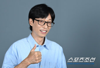 [공식] 유재석, SBS 신규 예능 '틈만 나면' 출연 확정…4월 첫 방송