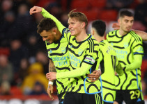 [EPL리뷰]아스널, 셰필드 원정 6골 맹폭! 6대0 승리하고 3위 유지! 리버풀 63, 맨시티 62, 아스널 61. 우승 경쟁 3강 구도