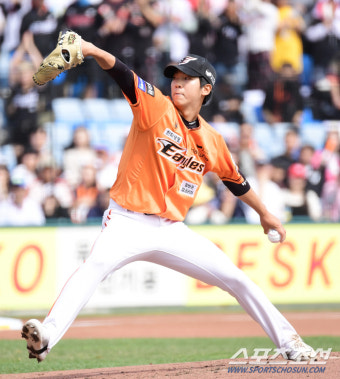 '되는 집은 뭘 해도 된다' 제2의 김광현, 한화 특급 신인...데뷔전 5이닝 1실점 '대성공' [대전 현장]