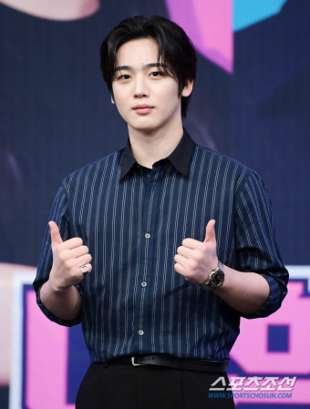 [단독] 김요한, '트라이'로 3년 만에 연기 도전..윤계상과 '사제' 호흡