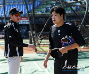 [포토] KT 오재일 다시 찾은 잠실