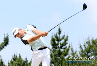 김민수 표송현, 제35회 한국골프대학과 함께 하는 스포츠조선배 전국중고등학생 골프대회 남녀부 우승 영광
